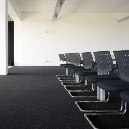 Ковролин Edel Force 589 Obsidian