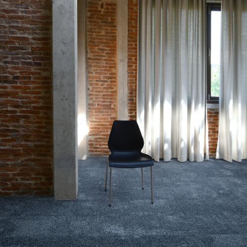 Ковровая плитка Bonkeel Sensei Blue