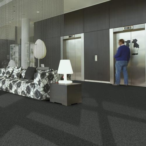 Ковровая плитка Desoma Spring 15