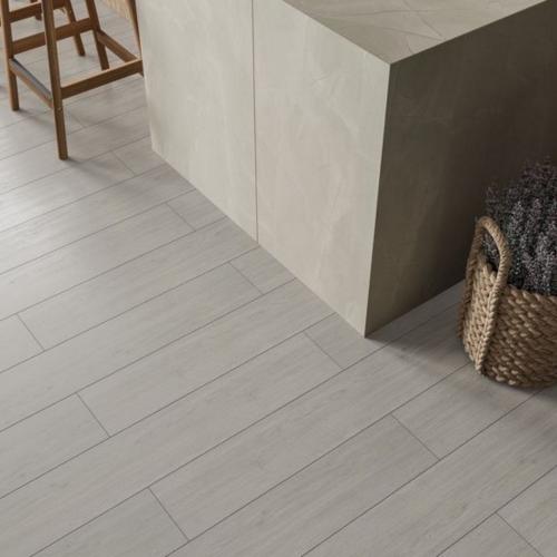 Ламинат Eversense Classic 8/34 Aqua Plus EL1049 Дуб Виктория белый