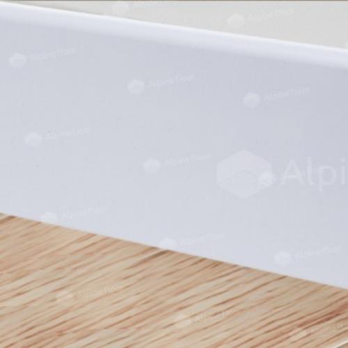 Плинтус Alpine Floor Rico Concept 80 RC 80000 Белый