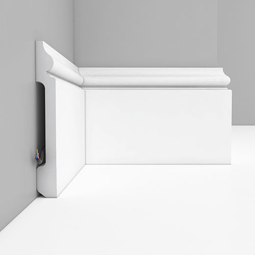 Плинтус Decomaster Дюропрофиль D118 ДМ