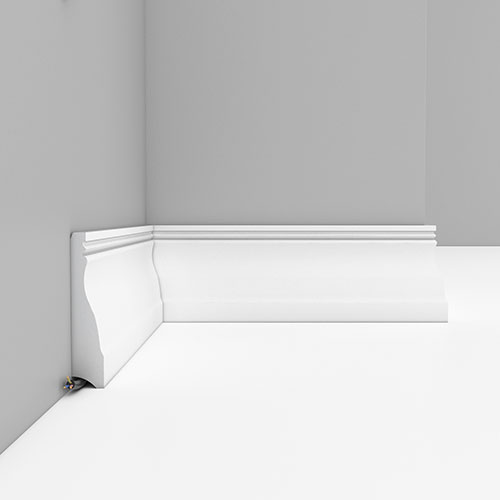 Плинтус Decomaster Дюропрофиль D193