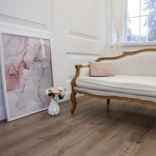 Кварцвиниловая плитка Damy Floor Family LVT Дуб Изысканный