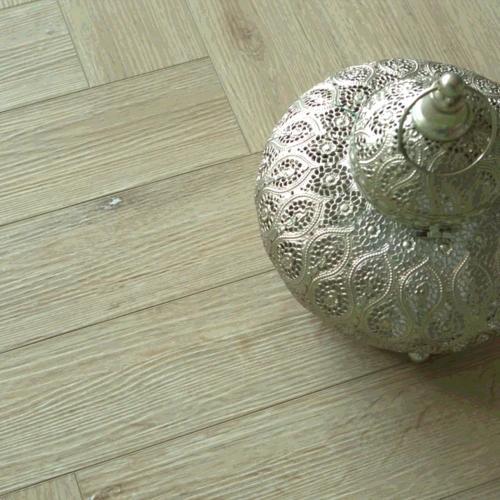 Кварцвиниловая плитка Respect Floor Венгерская Елка 2303 Дуб Натур Светлый